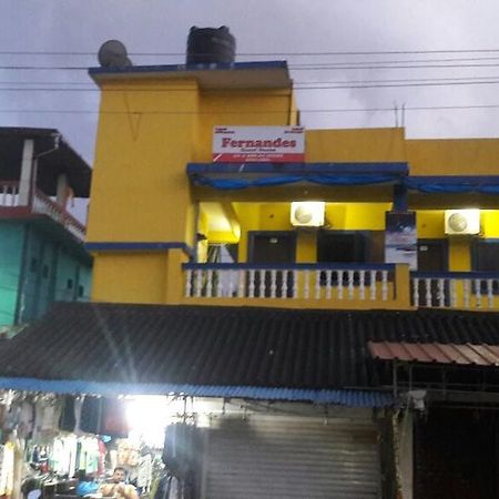 Fernandes Guest House Calangute Ngoại thất bức ảnh
