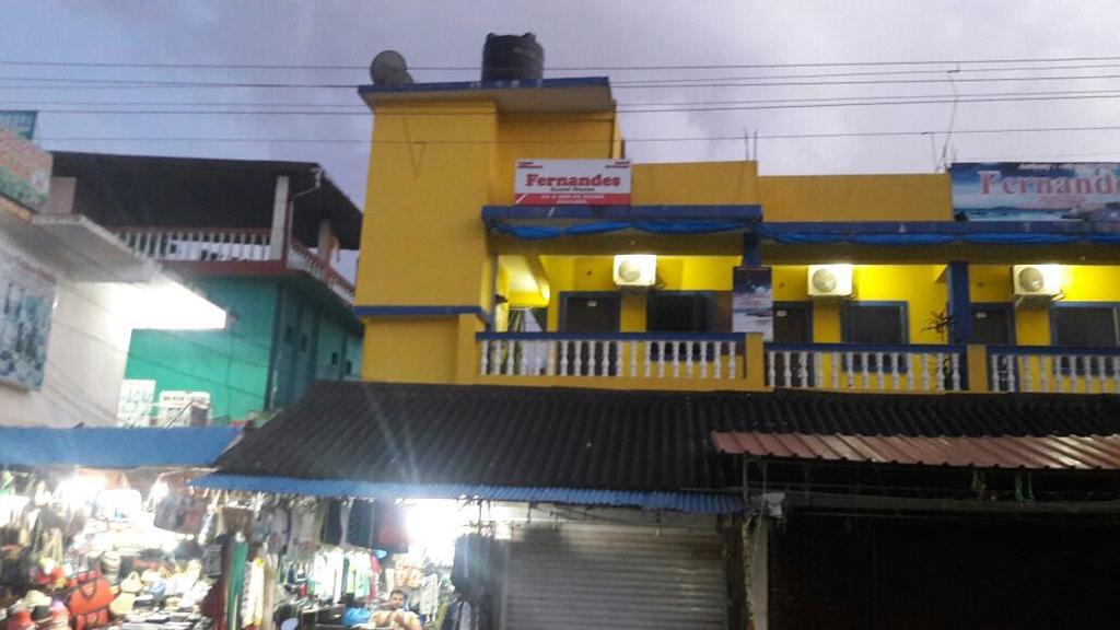 Fernandes Guest House Calangute Ngoại thất bức ảnh